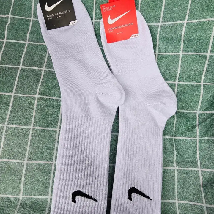 [BUNJANG] Nike Long Crew Socks (10 Pairs) / 나이키 장목 양말 남,여 10켤레
