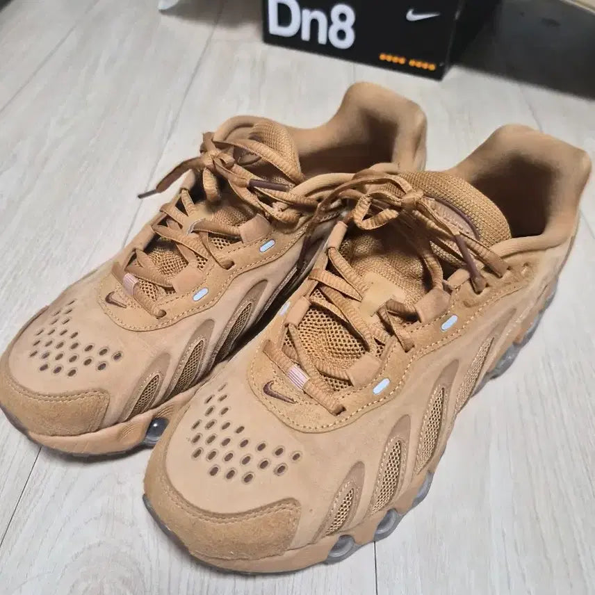 [BUNJANG] Nike Air Max DN8 LTHR Khaki Size 275 / 나이키 에어맥스 DN8 LTHR 카키 275