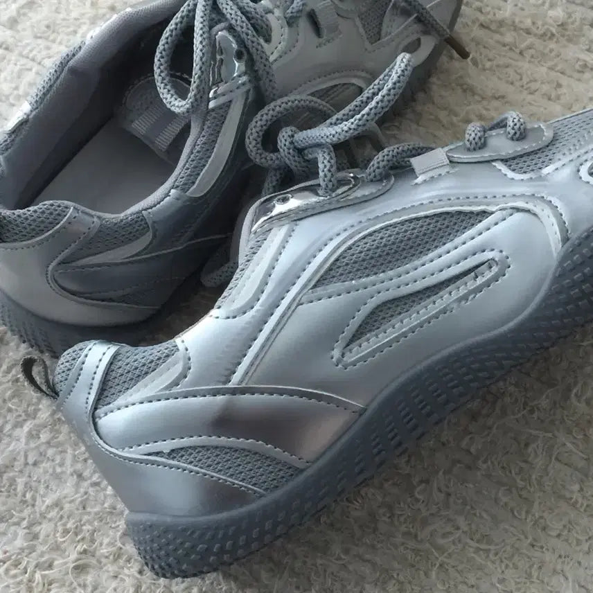 [BUNJANG] Silver Sneakers - Women&