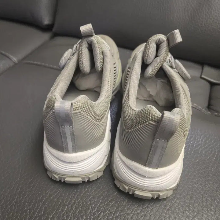 [SOLD OUT] 정품 블랙야크 343 OG TREK 카키색 고어텍스 트레킹화 250미리