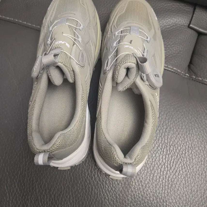 [SOLD OUT] 정품 블랙야크 343 OG TREK 카키색 고어텍스 트레킹화 250미리