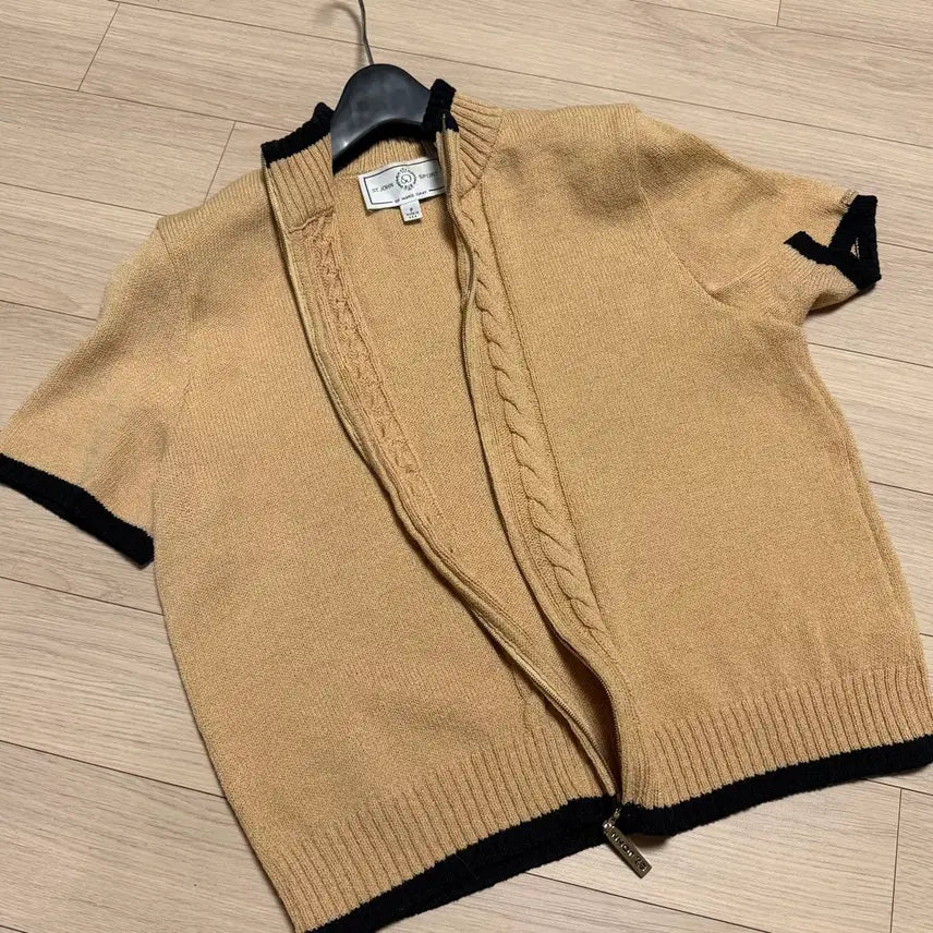 [BUNJANG] St. John Knit Half-Sleeve Zip-Up Cardigan / 센존 스포츠 st.john 니트 반팔 집업 가디건 배색 여름 골프 하이넥