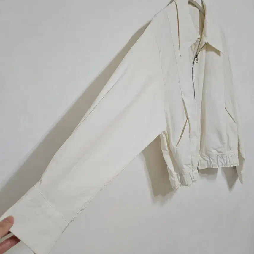 [BUNJANG] Unene Lightweight Windbreaker Jacket / unene 바스락 점퍼
