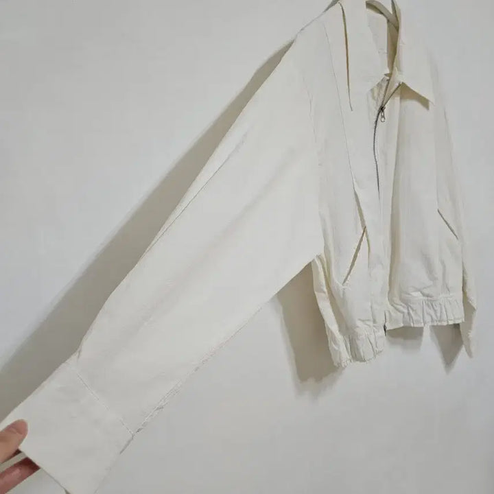 [BUNJANG] Unene Lightweight Windbreaker Jacket / unene 바스락 점퍼