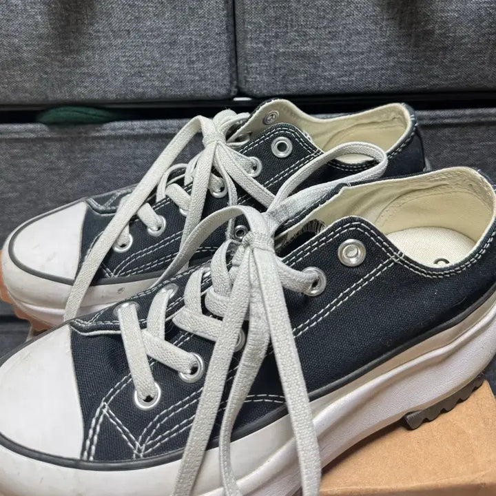 [BUNJANG] Converse Run Star Hike Low Black Sneakers / 컨버스 운동화 런스타 하이크 로우 블랙 검정 230