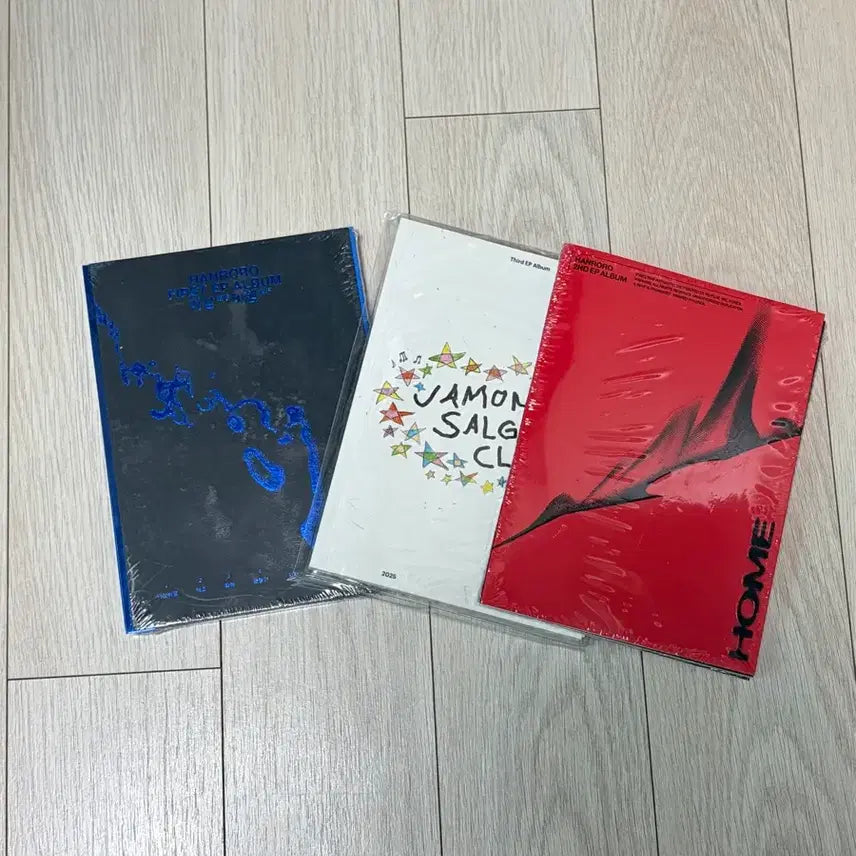 [SOLD OUT] 한로로 미개봉 LP , CD , 포카 , 발아후드 등등 일괄 판매합니다