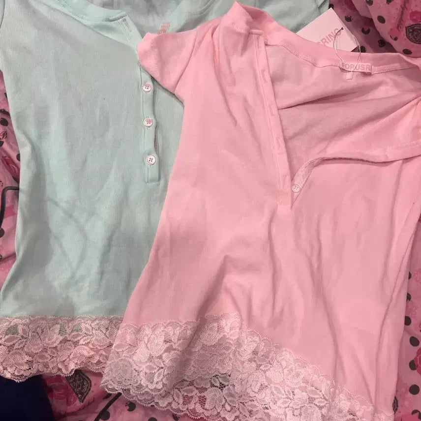 [BUNJANG] Girling Baby Powder Lace Tee Mint/Pink / 포어링 베이비 파우더 레이스 티 민트 핑크