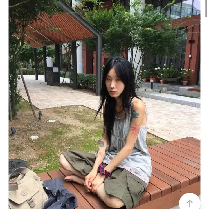 [BUNJANG] Mora House Lace Sleeveless Top / 모래하우스 레이스 슬리브리스