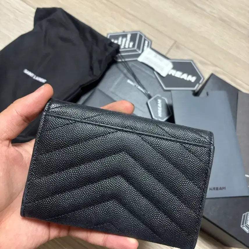 [BUNJANG] Yves Saint Laurent Matelassé Small Envelope Wallet / [크림판/풀구성] 입생로랑 마틀라세 스몰 엔벨로프 카드지갑