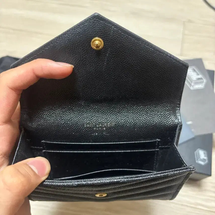 [BUNJANG] Yves Saint Laurent Matelassé Small Envelope Wallet / [크림판/풀구성] 입생로랑 마틀라세 스몰 엔벨로프 카드지갑