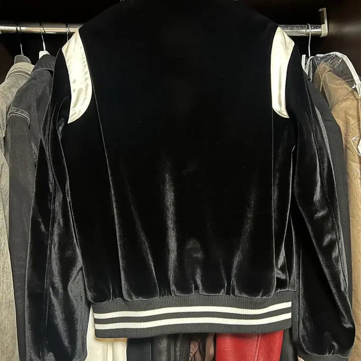 [BUNJANG] Rolling Studio Velvet Varsity Teddy Jacket Black / [L] 롤링스튜디오 벨벳 바시티 테디 자켓 블랙