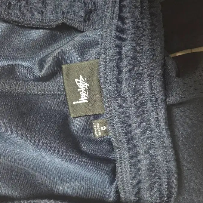 [BUNJANG] Stussy 8 Ball Mesh Shorts Navy / [S, 체감 L] 스투시 8볼 메쉬 쇼츠 네이비