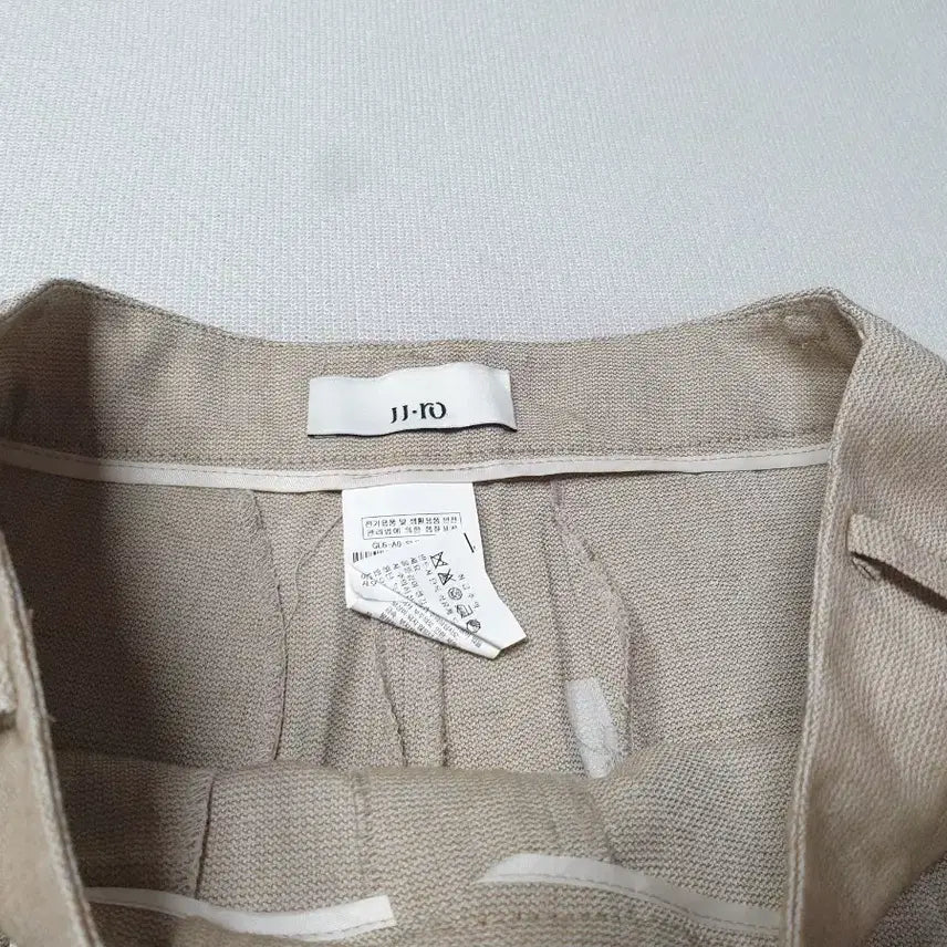 [BUNJANG] JJRO Beige Wide Slacks Pants / JJRO 베이지 와이드 슬랙스 바지 허리28~29