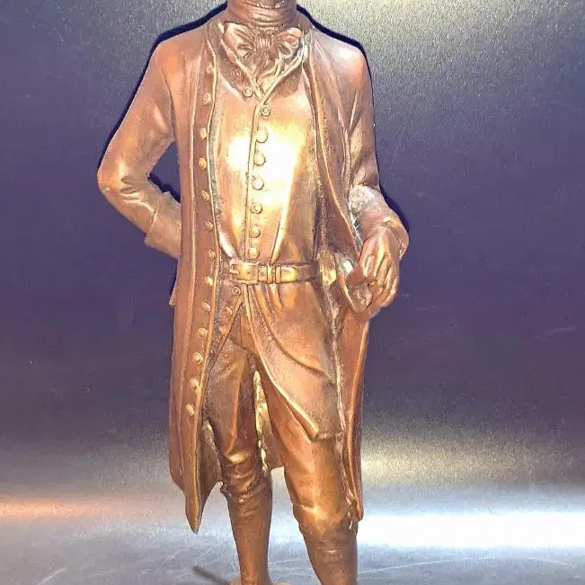 [BUNJANG] Tricone Gentleman Bronze Statue / 트라이콘 모자(신사) 브론즈