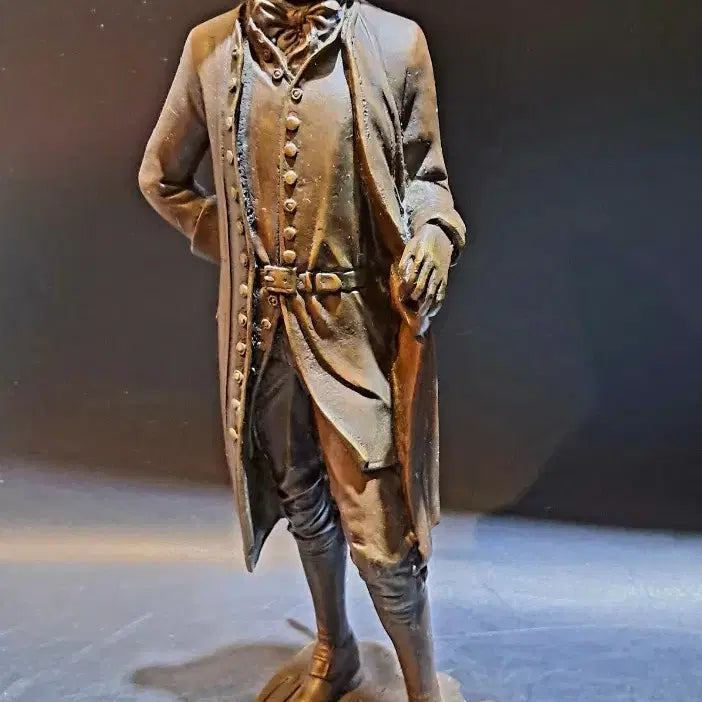 [BUNJANG] Tricone Gentleman Bronze Statue / 트라이콘 모자(신사) 브론즈