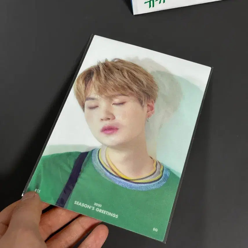 [BUNJANG] 방탄 2020 시그 렌티큘러 슈가 윤기 / 방탄 2020 시그 렌티큘러 슈가 윤기