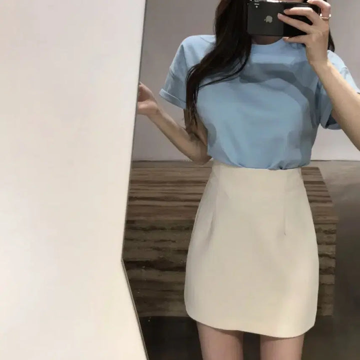 [SOLD OUT] 롤업 반팔티 소라