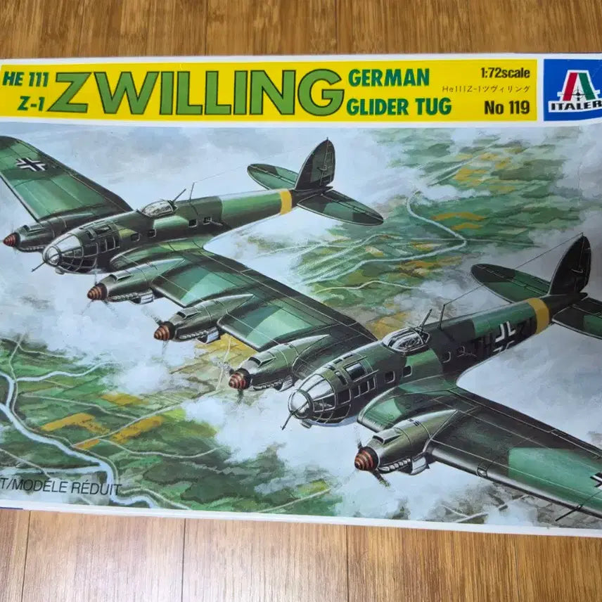 [BUNJANG] Italeri He111 Z-1 Zwilling Model Kit / 이탈레리 1/72 He111 Z-1 Zwilling 특이기체 미조립 프라