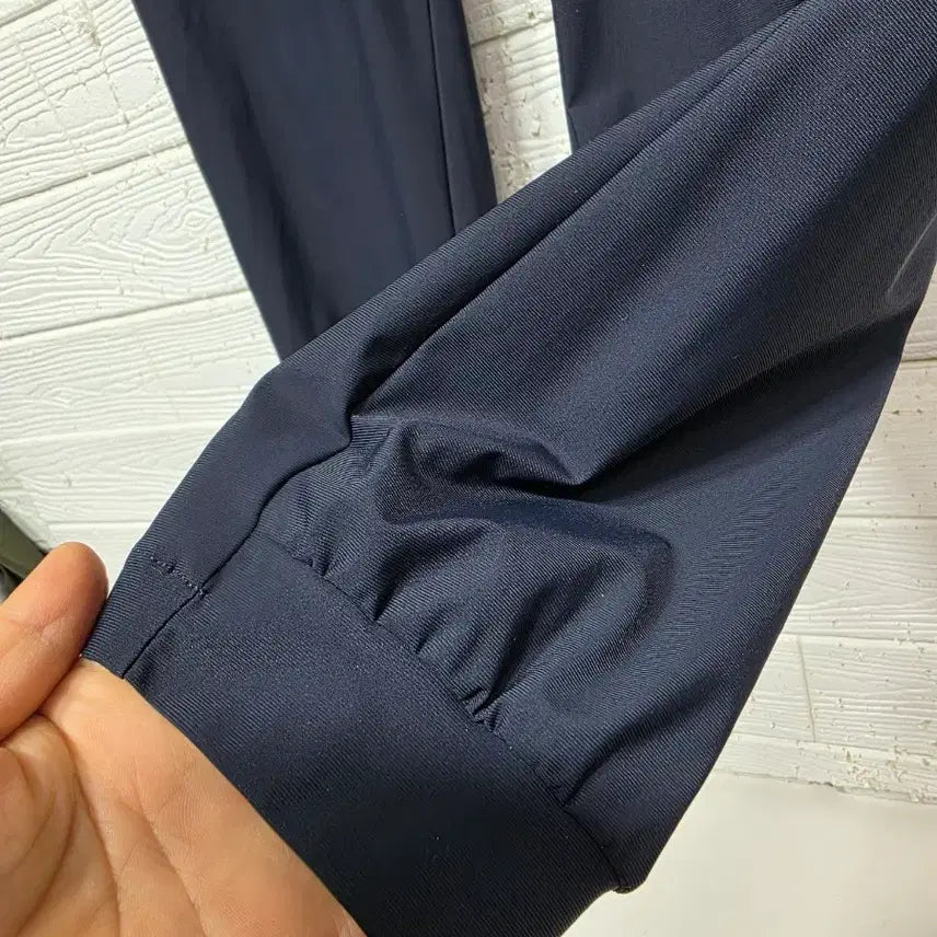 [BUNJANG] Jean-Michel Basquiat Cooling Jogger Pants 2XL / 2024년 장미쉘바스키아  냉감 조거바지 2XL