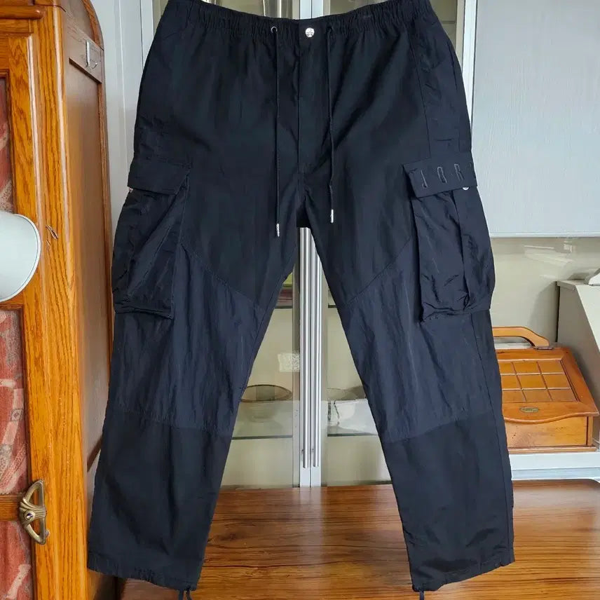 [SOLD OUT] 34~36인치 남성  나이키 조던 카고 조거 팬츠 바지