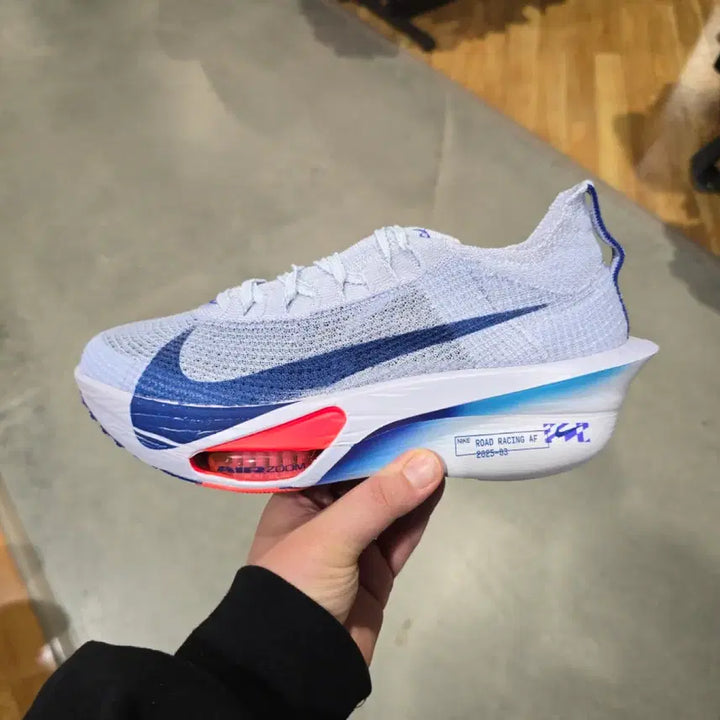[SOLD OUT] 나이키 알파플라이 3 로드 레이싱 AF 운동화240