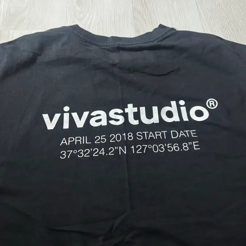 [BUNJANG] VIVASTUDIO Short Sleeve T-shirt / 비바스튜디오 반팔 L