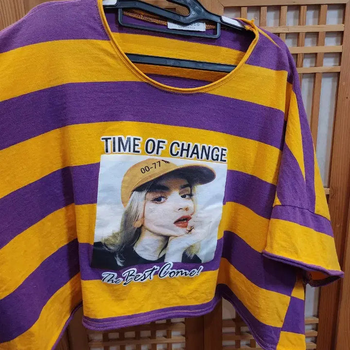 [BUNJANG] Striped Crop Top / 여성 빈티지패션 크롭 반팔 라운드넥