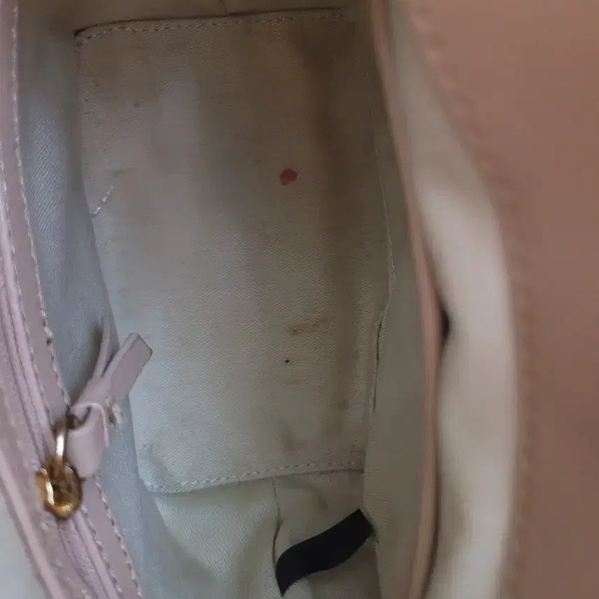 [BUNJANG] OSTKAKA Rika Mini Beige Quilted Bucket Bag / 오스트카카OSTKAKA 퀼팅 버킷백 리카 미니 베이지