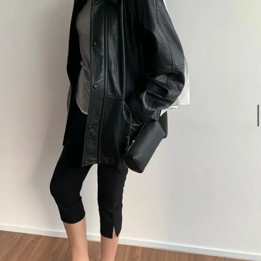 [BUNJANG] LUVMIU Crinkle Leather Jacket / LUVMIU 크링클 레더 자켓 판매합니다!
