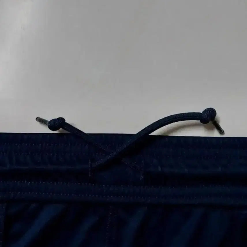 [BUNJANG] Adidas Three-Stripe Training Shorts / 36)아디다스 삼선 트레이닝 반바지