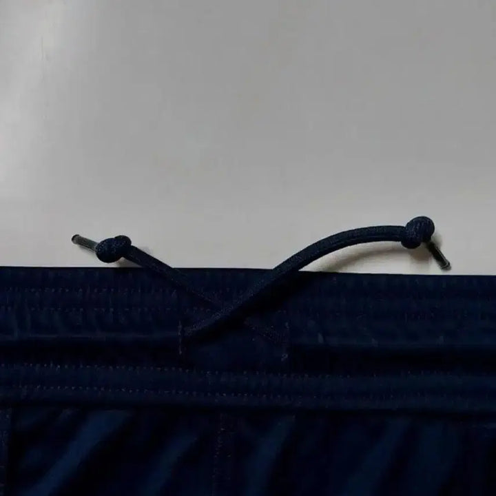 [BUNJANG] Adidas Three-Stripe Training Shorts / 36)아디다스 삼선 트레이닝 반바지