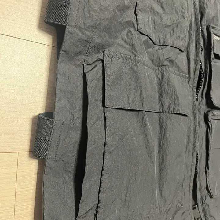 [SOLD OUT] 스노우피크 캠핑 야외 아웃도어 블랙 나일론 다기능 베스트  조끼 L