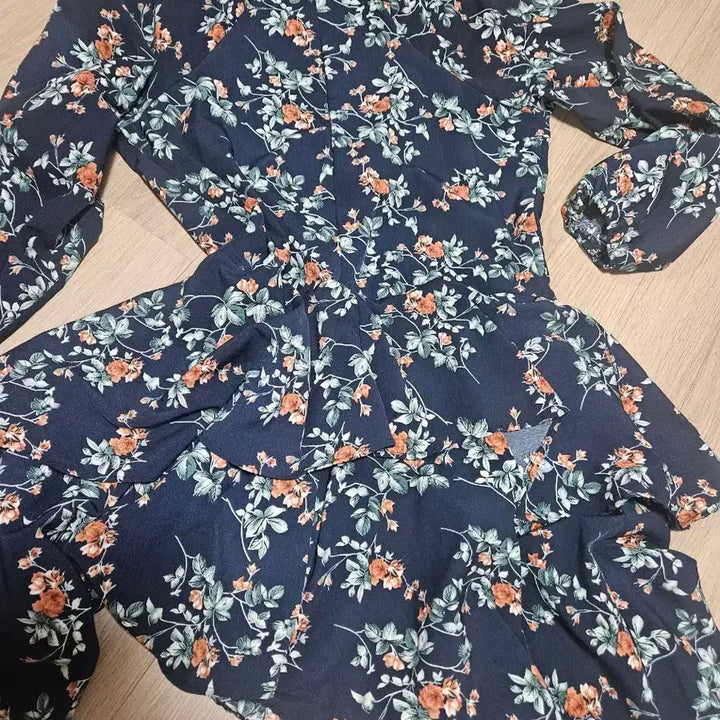 [BUNJANG] Floral Pattern Ruffle Hem Asymmetric Dress / 플라워 패턴 캉캉 언발원피스