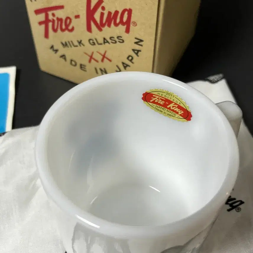 [BUNJANG] Fire King KAWS Collaboration Box / 파이어킹 KAWS 콜라보