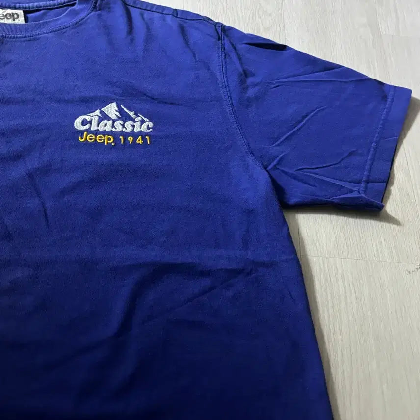 [SOLD OUT] 지프 반팔티 XL
