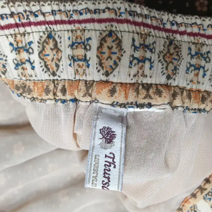 [SOLD OUT] 써스데이아일랜드 빈티지 플라워 패턴 롱 스커트 허리30~32