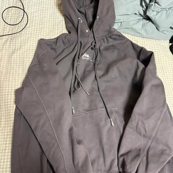 [SOLD OUT] 아더에러 21FW 후드티