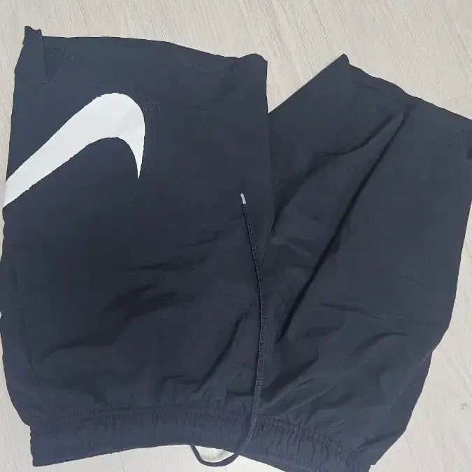 [SOLD OUT] 나이키 빅스우시 블랙 트레이닝 반바지
