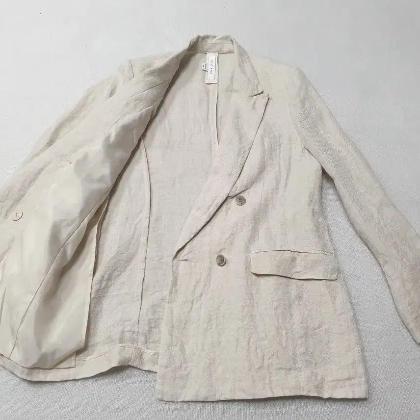 [SOLD OUT] 에셀리아 린넨 더블 버튼 자켓 여성90