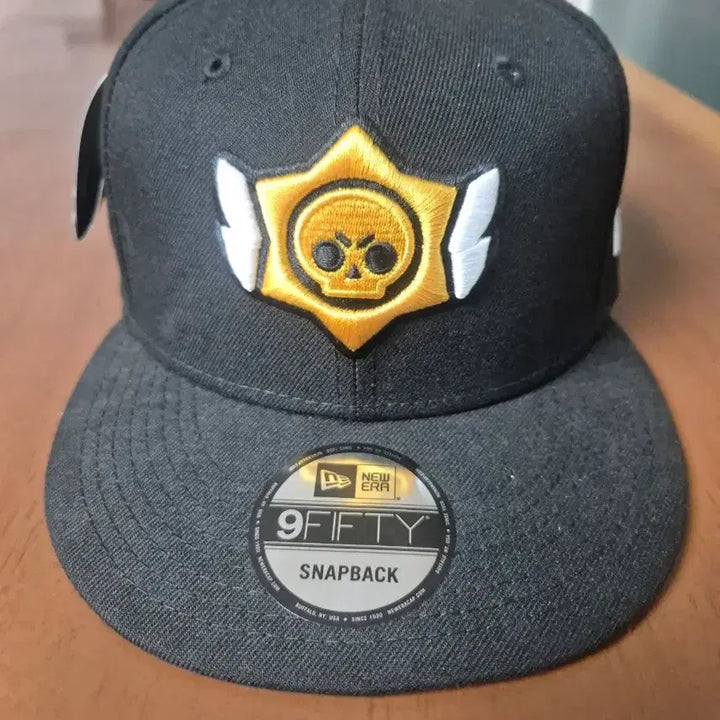 [SOLD OUT] 뉴에라 브롤스타즈 스냅백 모자 새상품