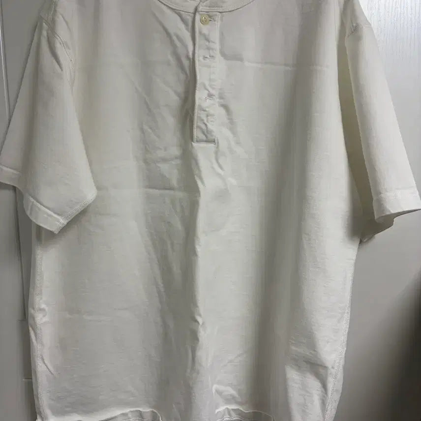 [SOLD OUT] 브론슨 반팔 헨리넥 티셔츠 화이트 XXXL