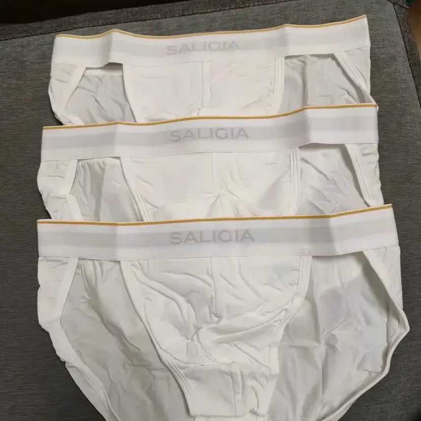 [SOLD OUT] SALIGIA 남성 흰색 드로즈 개당