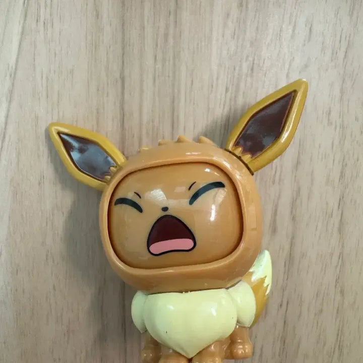 [SOLD OUT] [개봉] 포켓몬스터 페인스 체인지 피규어 가챠 이브이