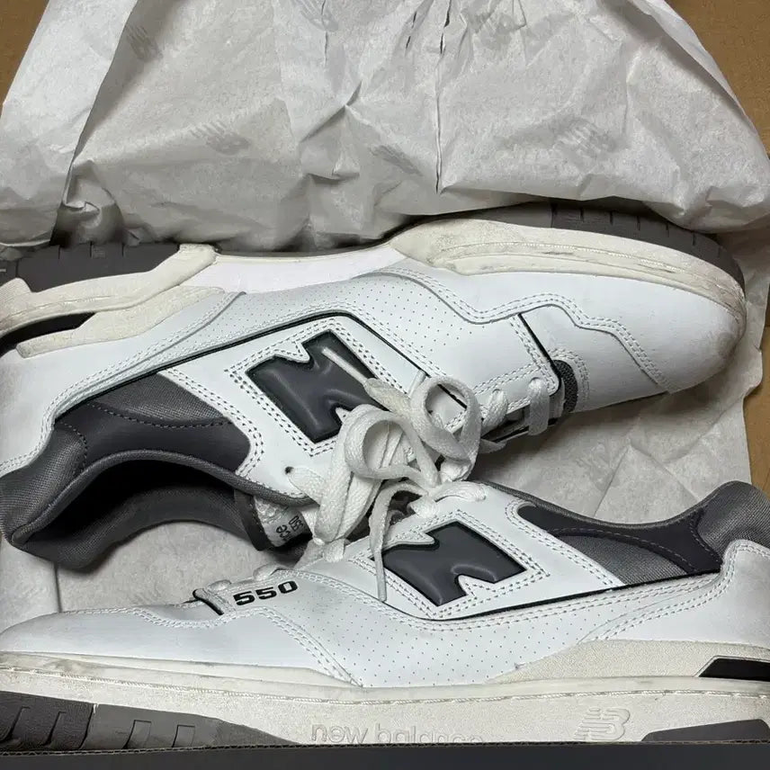 [BUNJANG] New Balance 550 White Grey Sneakers / 뉴발란스 550 운동화 화이트 그레이 (290)