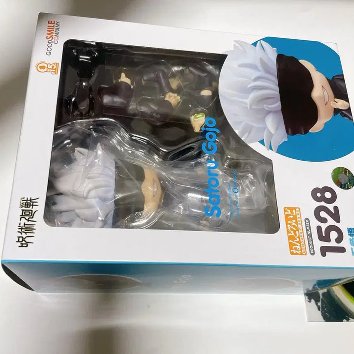 [SOLD OUT] 주술회전 고죠 사토루 넨도  1528 미개봉