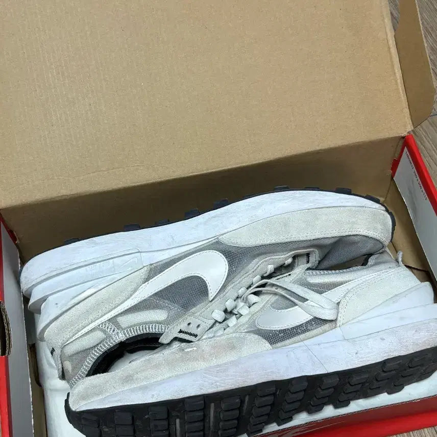 [BUNJANG] Nike Waffle Infinite Lilac Sneakers (280) / 나이키 와플 인피니트 라일락 운동화 (280)