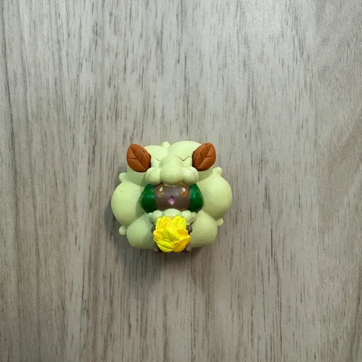 [BUNJANG] Pokemon Elfun Figure / [개봉] 포켓몬스터 팔랑 단풍놀이 엘풍 피규어 가챠