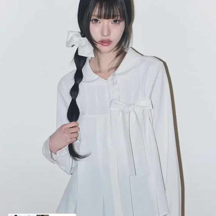 [SOLD OUT] 일리고 리본 플리츠 블라우스 화이트