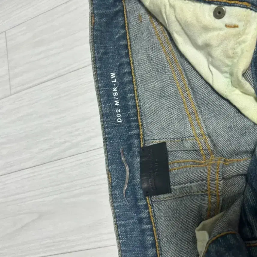 [BUNJANG] Saint Laurent Studded Leather Patch Denim Pants / 2016ss 생로랑 스터드 레더패치 데님 팬츠 청바지 28
