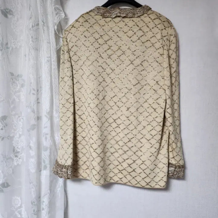 [BUNJANG] ST. JOHN Frill Detail Cardigan Set / ST.JOHN 프릴 장식 가디건 셋업